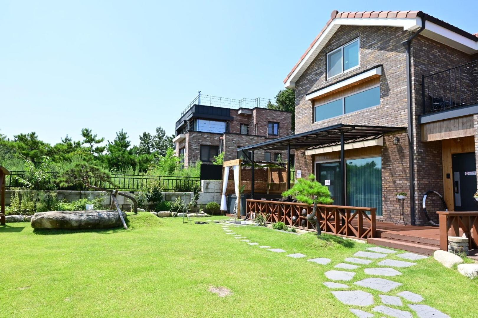 Goseung Luceluna Pension Goseong (Gangwon) Εξωτερικό φωτογραφία